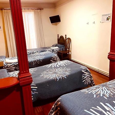 La Pension Del Camino Бургос Экстерьер фото